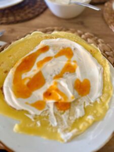 31df226d764766849679cb543ad0e4a7 palatschinken mit topfenfülle und röster 3